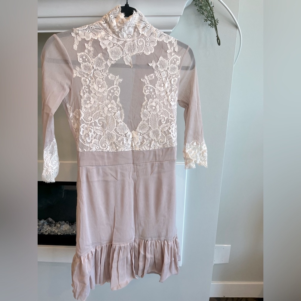 Free People Lace Dress Size Small Light Pink Great Condition Only Worn Once!